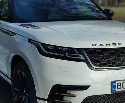 Ленд Ровер Рендж Ровер Велар 2017 в Ровно на Automoto.ua Белый Ленд Ровер Рендж Ровер Велар, объемом двигателя 3 л и пробегом 28 тыс. км за 56450 $, фото 1 на Automoto.ua