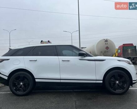Белый Ленд Ровер Рендж Ровер Велар, объемом двигателя 2 л и пробегом 128 тыс. км за 42000 $, фото 1 на Automoto.ua