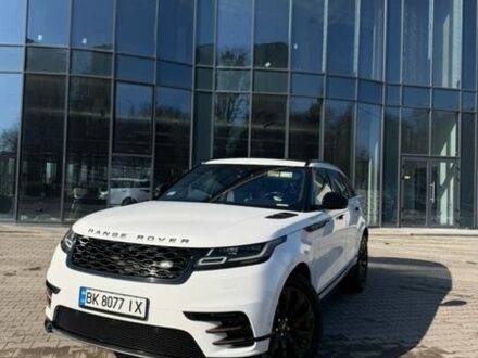 Белый Ленд Ровер Рендж Ровер Велар, объемом двигателя 2 л и пробегом 132 тыс. км за 33000 $, фото 1 на Automoto.ua