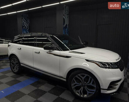 Белый Ленд Ровер Рендж Ровер Велар, объемом двигателя 3 л и пробегом 95 тыс. км за 43000 $, фото 1 на Automoto.ua