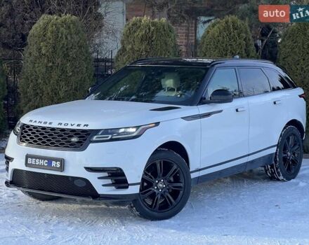 Белый Ленд Ровер Рендж Ровер Велар, объемом двигателя 2 л и пробегом 112 тыс. км за 31999 $, фото 1 на Automoto.ua