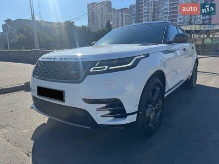 Ленд Ровер Рендж Ровер Велар 2021 в Киеве на Automoto.ua Белый Ленд Ровер Рендж Ровер Велар, объемом двигателя 2 л и пробегом 92 тыс. км за 45300 $, фото 1 на Automoto.ua