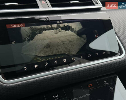 Черный Ленд Ровер Рендж Ровер Велар, объемом двигателя 2 л и пробегом 56 тыс. км за 37900 $, фото 62 на Automoto.ua