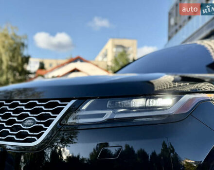 Чорний Ленд Ровер Рендж Ровер Велар, об'ємом двигуна 2 л та пробігом 105 тис. км за 32000 $, фото 2 на Automoto.ua