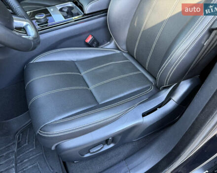 Чорний Ленд Ровер Рендж Ровер Велар, об'ємом двигуна 2 л та пробігом 105 тис. км за 32000 $, фото 32 на Automoto.ua