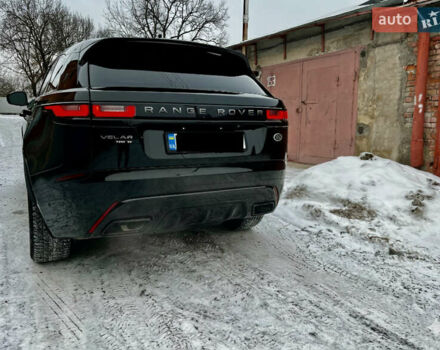 Чорний Ленд Ровер Рендж Ровер Велар, об'ємом двигуна 2 л та пробігом 58 тис. км за 35800 $, фото 4 на Automoto.ua