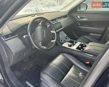 Черный Ленд Ровер Рендж Ровер Велар, объемом двигателя 2 л и пробегом 103 тыс. км за 32000 $, фото 5 на Automoto.ua