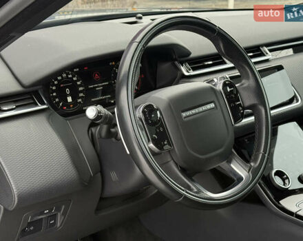 Черный Ленд Ровер Рендж Ровер Велар, объемом двигателя 2 л и пробегом 56 тыс. км за 37900 $, фото 25 на Automoto.ua