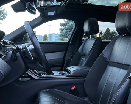 Черный Ленд Ровер Рендж Ровер Велар, объемом двигателя 3 л и пробегом 102 тыс. км за 39990 $, фото 8 на Automoto.ua