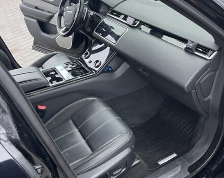 Чорний Ленд Ровер Рендж Ровер Велар, об'ємом двигуна 2 л та пробігом 170 тис. км за 30200 $, фото 16 на Automoto.ua