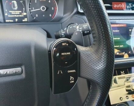 Ленд Ровер Рендж Ровер Велар 2017 у Києві на Automoto.ua Чорний Ленд Ровер Рендж Ровер Велар, об'ємом двигуна 2 л та пробігом 90 тис. км за 35999 $, фото 60 на Automoto.ua