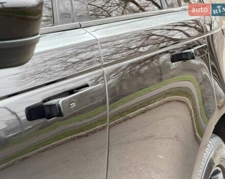 Чорний Ленд Ровер Рендж Ровер Велар, об'ємом двигуна 2 л та пробігом 95 тис. км за 40000 $, фото 7 на Automoto.ua