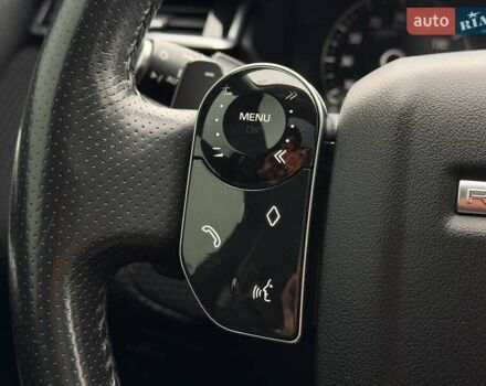 Чорний Ленд Ровер Рендж Ровер Велар, об'ємом двигуна 2 л та пробігом 95 тис. км за 40000 $, фото 61 на Automoto.ua