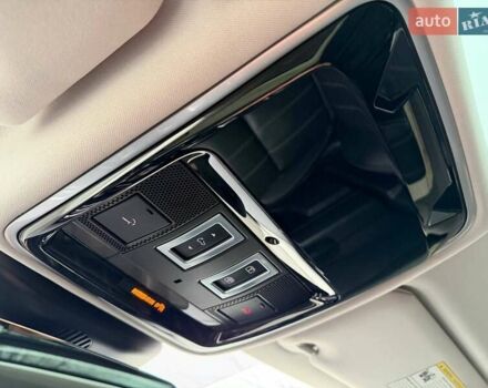 Чорний Ленд Ровер Рендж Ровер Велар, об'ємом двигуна 2 л та пробігом 95 тис. км за 40000 $, фото 77 на Automoto.ua