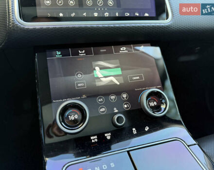 Черный Ленд Ровер Рендж Ровер Велар, объемом двигателя 2 л и пробегом 105 тыс. км за 32000 $, фото 44 на Automoto.ua