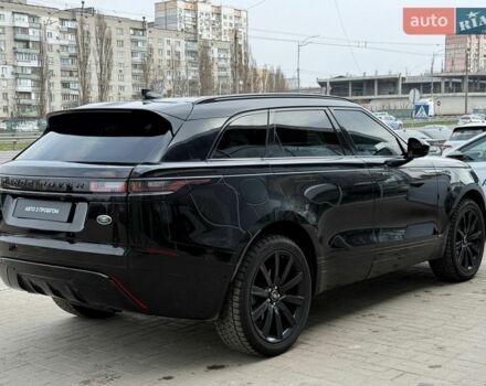 Чорний Ленд Ровер Рендж Ровер Велар, об'ємом двигуна 2 л та пробігом 107 тис. км за 35500 $, фото 4 на Automoto.ua