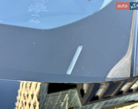 Черный Ленд Ровер Рендж Ровер Велар, объемом двигателя 2 л и пробегом 105 тыс. км за 32000 $, фото 14 на Automoto.ua