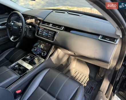 Чорний Ленд Ровер Рендж Ровер Велар, об'ємом двигуна 2 л та пробігом 105 тис. км за 32000 $, фото 66 на Automoto.ua