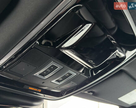 Черный Ленд Ровер Рендж Ровер Велар, объемом двигателя 2 л и пробегом 56 тыс. км за 37900 $, фото 65 на Automoto.ua