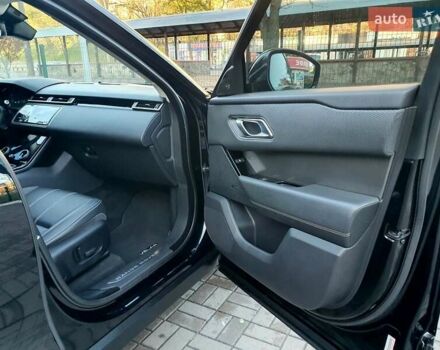 Ленд Ровер Рендж Ровер Велар 2017 у Києві на Automoto.ua Чорний Ленд Ровер Рендж Ровер Велар, об'ємом двигуна 2 л та пробігом 90 тис. км за 35999 $, фото 52 на Automoto.ua