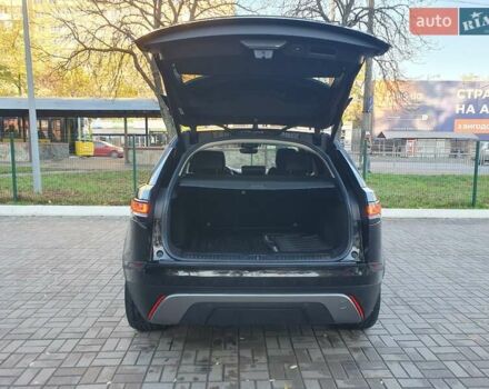 Ленд Ровер Рендж Ровер Велар 2017 у Києві на Automoto.ua Чорний Ленд Ровер Рендж Ровер Велар, об'ємом двигуна 2 л та пробігом 90 тис. км за 35999 $, фото 35 на Automoto.ua