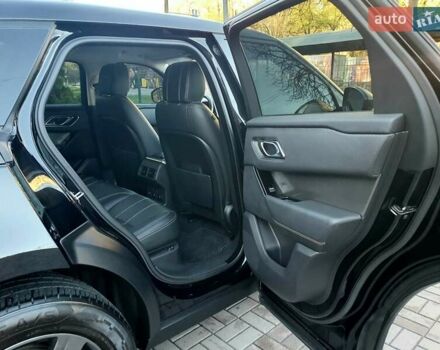 Ленд Ровер Рендж Ровер Велар 2017 у Києві на Automoto.ua Чорний Ленд Ровер Рендж Ровер Велар, об'ємом двигуна 2 л та пробігом 90 тис. км за 35999 $, фото 48 на Automoto.ua