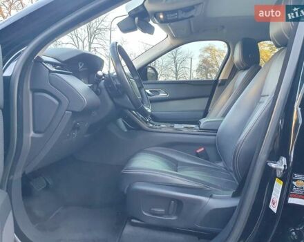 Ленд Ровер Рендж Ровер Велар 2017 у Києві на Automoto.ua Чорний Ленд Ровер Рендж Ровер Велар, об'ємом двигуна 2 л та пробігом 90 тис. км за 35999 $, фото 44 на Automoto.ua