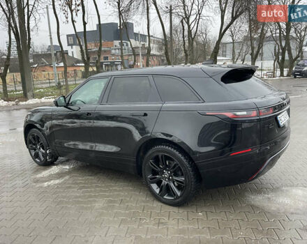 Чорний Ленд Ровер Рендж Ровер Велар, об'ємом двигуна 2 л та пробігом 170 тис. км за 30200 $, фото 4 на Automoto.ua