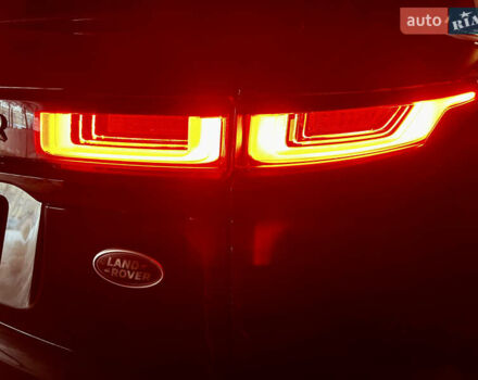 Чорний Ленд Ровер Рендж Ровер Велар, об'ємом двигуна 2 л та пробігом 58 тис. км за 35800 $, фото 35 на Automoto.ua