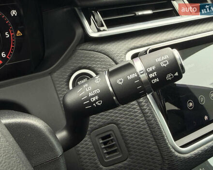 Черный Ленд Ровер Рендж Ровер Велар, объемом двигателя 2 л и пробегом 56 тыс. км за 37900 $, фото 52 на Automoto.ua