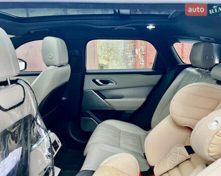 Чорний Ленд Ровер Рендж Ровер Велар, об'ємом двигуна 2 л та пробігом 58 тис. км за 35800 $, фото 33 на Automoto.ua