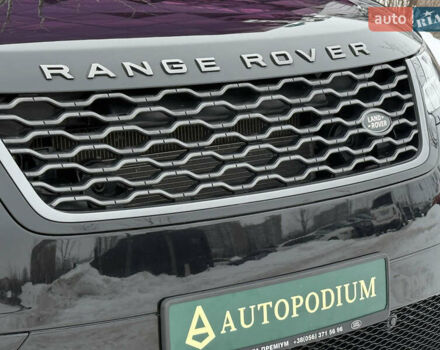 Черный Ленд Ровер Рендж Ровер Велар, объемом двигателя 2 л и пробегом 56 тыс. км за 37900 $, фото 3 на Automoto.ua