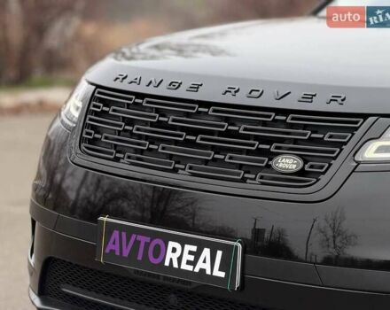 Чорний Ленд Ровер Рендж Ровер Велар, об'ємом двигуна 2 л та пробігом 95 тис. км за 40000 $, фото 5 на Automoto.ua