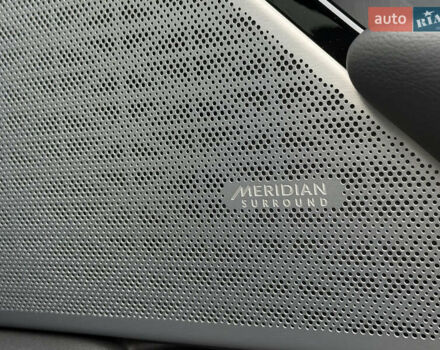 Черный Ленд Ровер Рендж Ровер Велар, объемом двигателя 2 л и пробегом 56 тыс. км за 37900 $, фото 38 на Automoto.ua