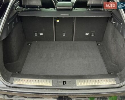 Чорний Ленд Ровер Рендж Ровер Велар, об'ємом двигуна 2 л та пробігом 107 тис. км за 35500 $, фото 9 на Automoto.ua