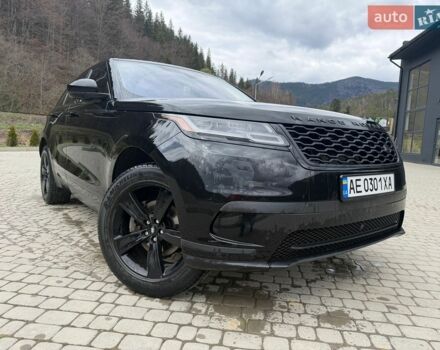Чорний Ленд Ровер Рендж Ровер Велар, об'ємом двигуна 2 л та пробігом 129 тис. км за 28500 $, фото 4 на Automoto.ua