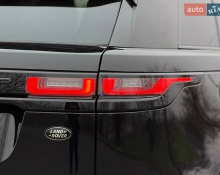 Чорний Ленд Ровер Рендж Ровер Велар, об'ємом двигуна 2 л та пробігом 95 тис. км за 40000 $, фото 27 на Automoto.ua