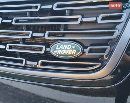 Ленд Ровер Рендж Ровер Велар 2017 у Києві на Automoto.ua Чорний Ленд Ровер Рендж Ровер Велар, об'ємом двигуна 2 л та пробігом 90 тис. км за 35999 $, фото 26 на Automoto.ua