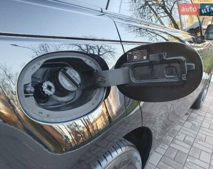 Ленд Ровер Рендж Ровер Велар 2017 у Києві на Automoto.ua Чорний Ленд Ровер Рендж Ровер Велар, об'ємом двигуна 2 л та пробігом 90 тис. км за 35999 $, фото 34 на Automoto.ua