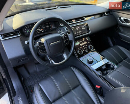 Черный Ленд Ровер Рендж Ровер Велар, объемом двигателя 2 л и пробегом 105 тыс. км за 32000 $, фото 34 на Automoto.ua