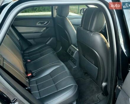 Ленд Ровер Рендж Ровер Велар 2017 у Києві на Automoto.ua Чорний Ленд Ровер Рендж Ровер Велар, об'ємом двигуна 2 л та пробігом 90 тис. км за 35999 $, фото 49 на Automoto.ua