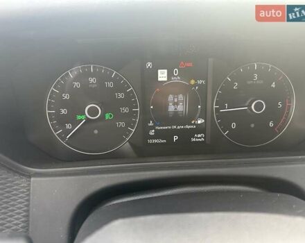 Черный Ленд Ровер Рендж Ровер Велар, объемом двигателя 2 л и пробегом 103 тыс. км за 32000 $, фото 8 на Automoto.ua