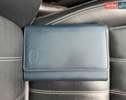 Чорний Ленд Ровер Рендж Ровер Велар, об'ємом двигуна 2 л та пробігом 107 тис. км за 35500 $, фото 23 на Automoto.ua