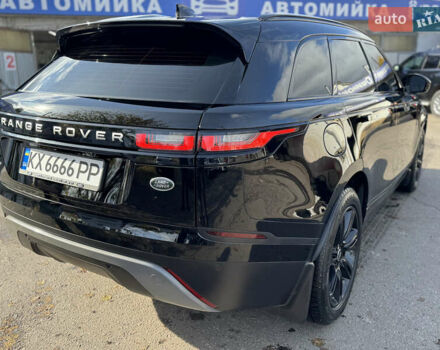 Черный Ленд Ровер Рендж Ровер Велар, объемом двигателя 2 л и пробегом 103 тыс. км за 34900 $, фото 9 на Automoto.ua
