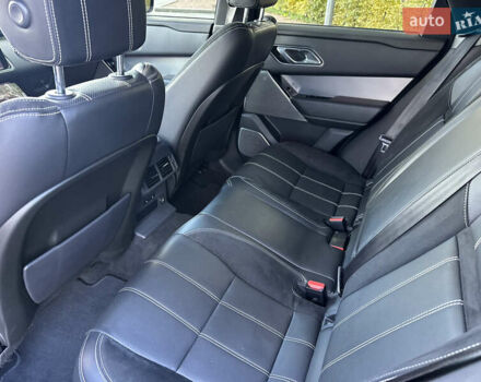 Чорний Ленд Ровер Рендж Ровер Велар, об'ємом двигуна 2 л та пробігом 83 тис. км за 32900 $, фото 37 на Automoto.ua