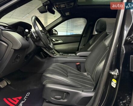 Чорний Ленд Ровер Рендж Ровер Велар, об'ємом двигуна 2.99 л та пробігом 74 тис. км за 49000 $, фото 21 на Automoto.ua