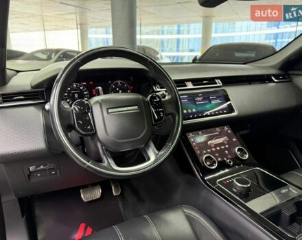Чорний Ленд Ровер Рендж Ровер Велар, об'ємом двигуна 2.99 л та пробігом 74 тис. км за 49000 $, фото 26 на Automoto.ua
