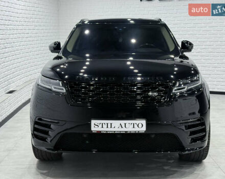 Черный Ленд Ровер Рендж Ровер Велар, объемом двигателя 2 л и пробегом 90 тыс. км за 39999 $, фото 1 на Automoto.ua