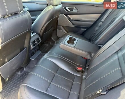 Чорний Ленд Ровер Рендж Ровер Велар, об'ємом двигуна 3 л та пробігом 175 тис. км за 29800 $, фото 22 на Automoto.ua