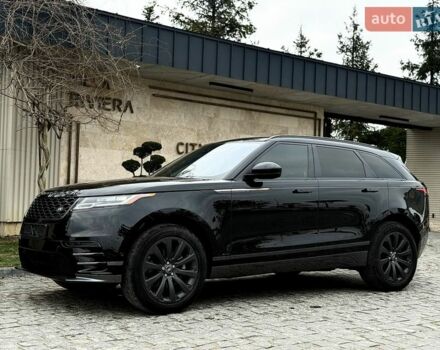Черный Ленд Ровер Рендж Ровер Велар, объемом двигателя 2 л и пробегом 60 тыс. км за 39500 $, фото 10 на Automoto.ua